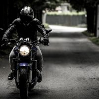 Être fashion même en roulant avec une moto