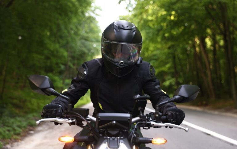 jeune motard